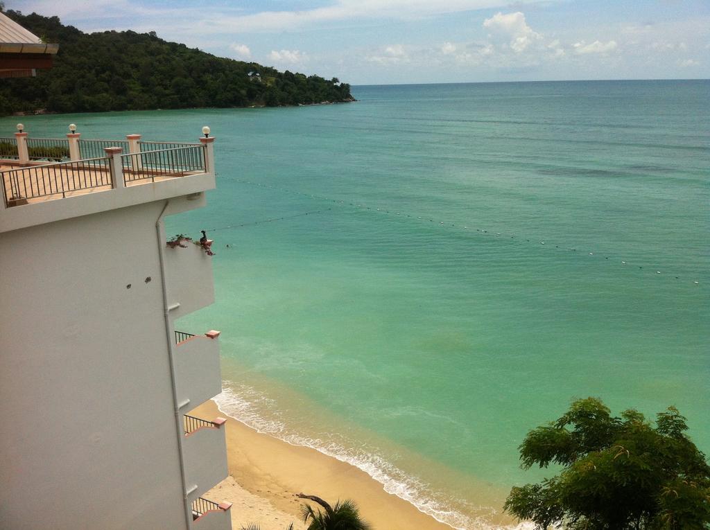 三庄海滩度假村 Patong 外观 照片