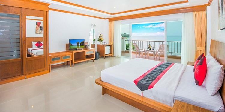 三庄海滩度假村 Patong 外观 照片